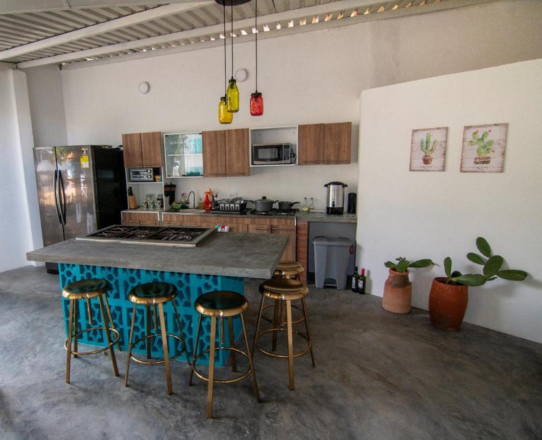Yuluka Hostel Apulo Ngoại thất bức ảnh
