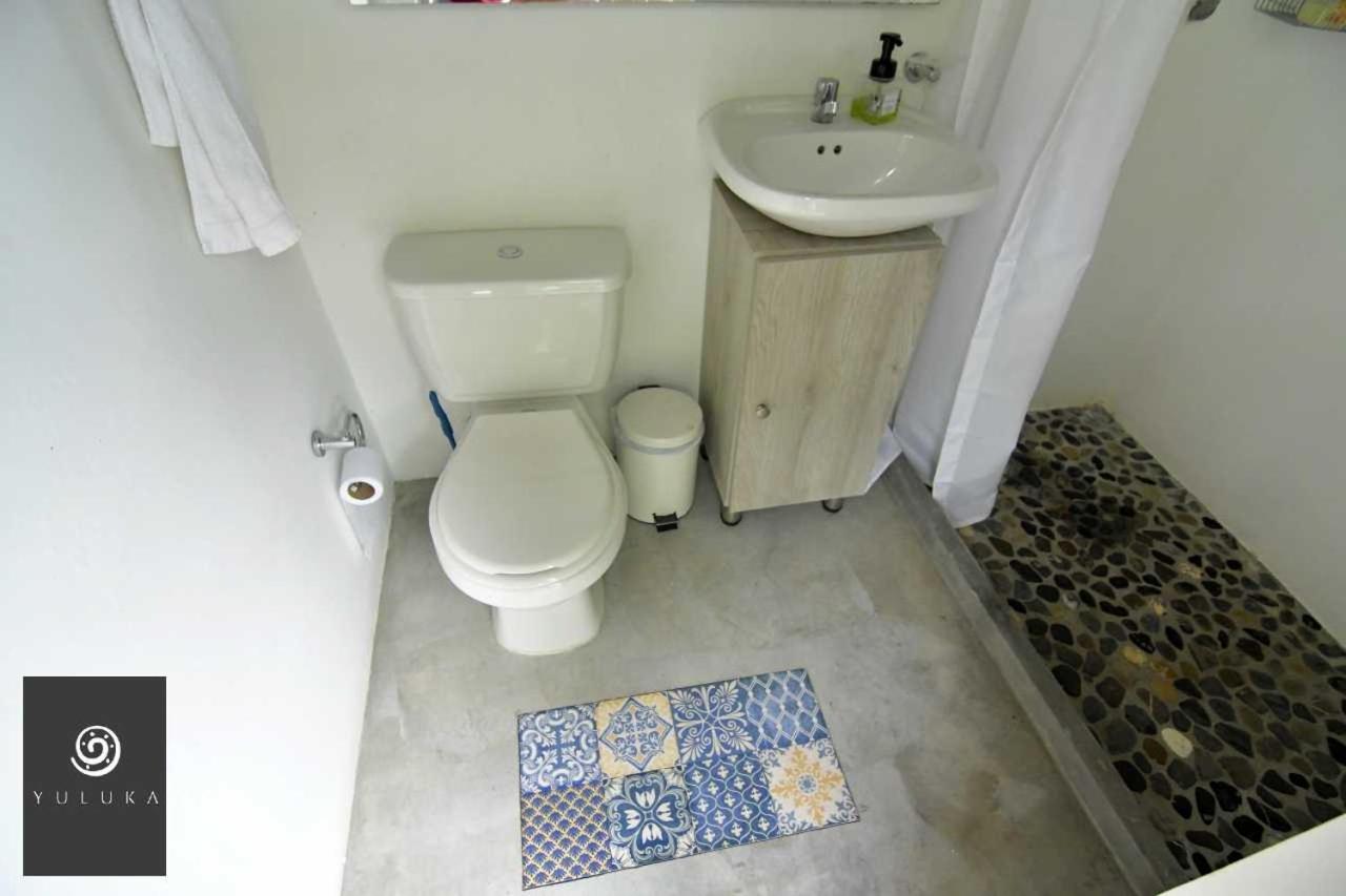Yuluka Hostel Apulo Ngoại thất bức ảnh