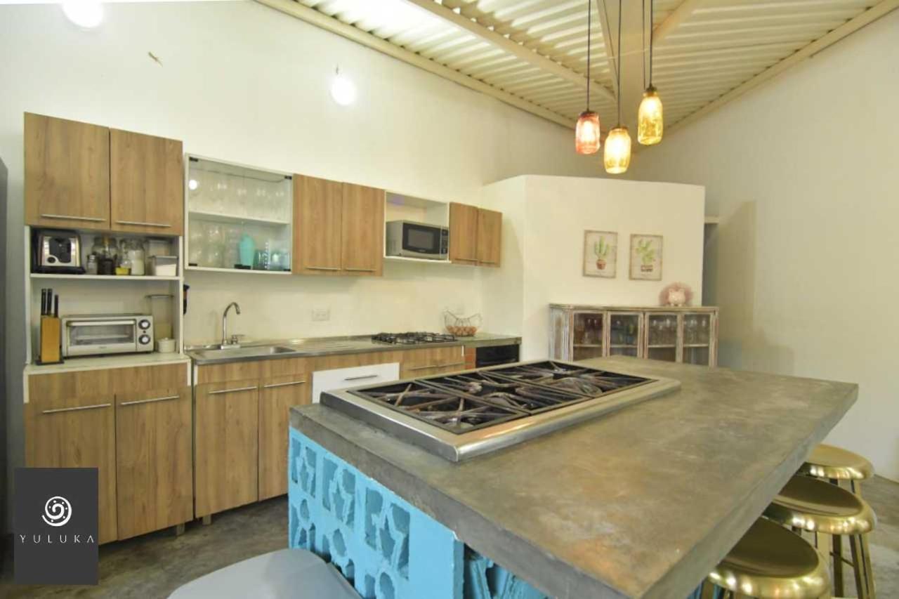 Yuluka Hostel Apulo Ngoại thất bức ảnh