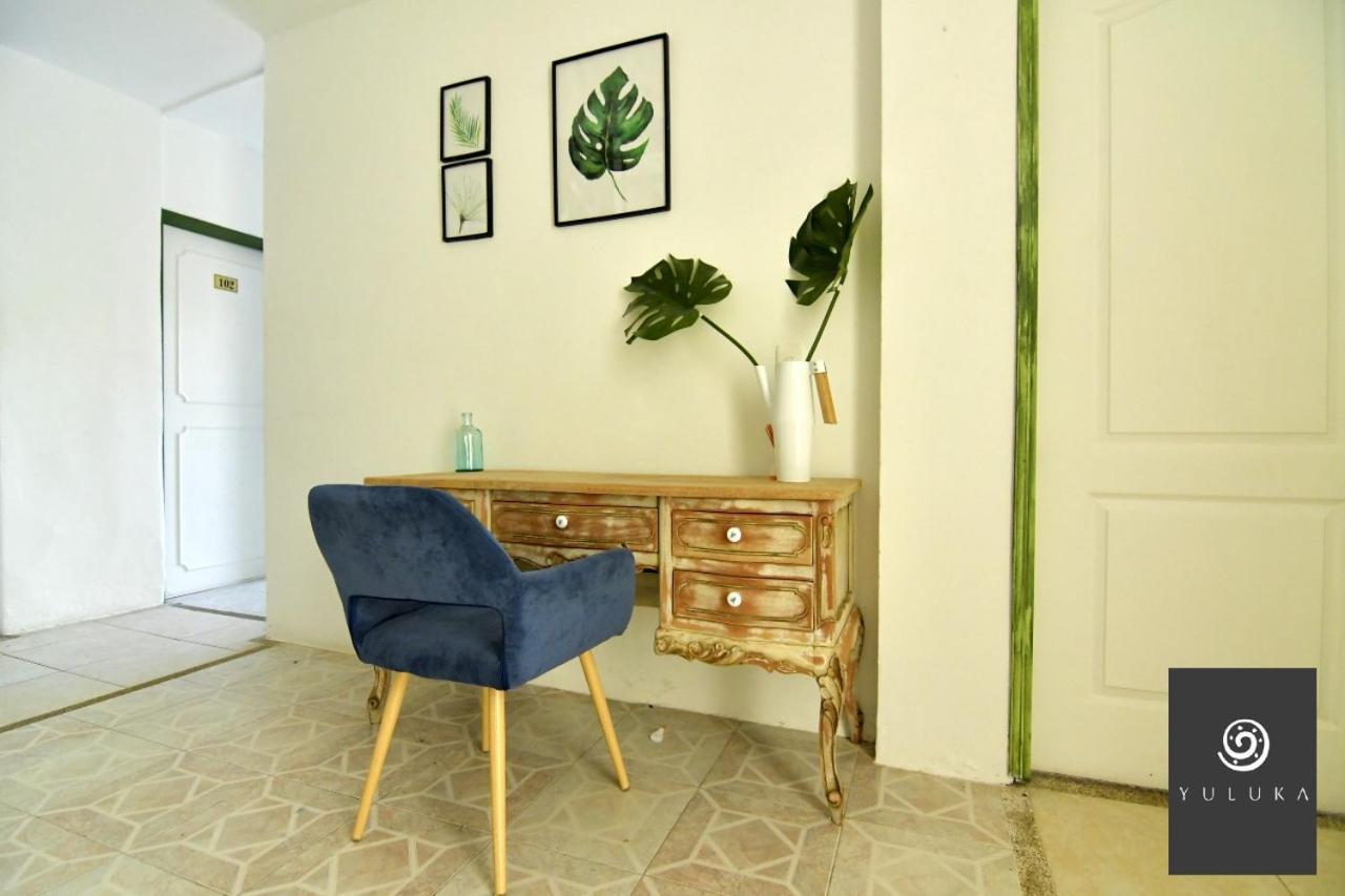 Yuluka Hostel Apulo Ngoại thất bức ảnh