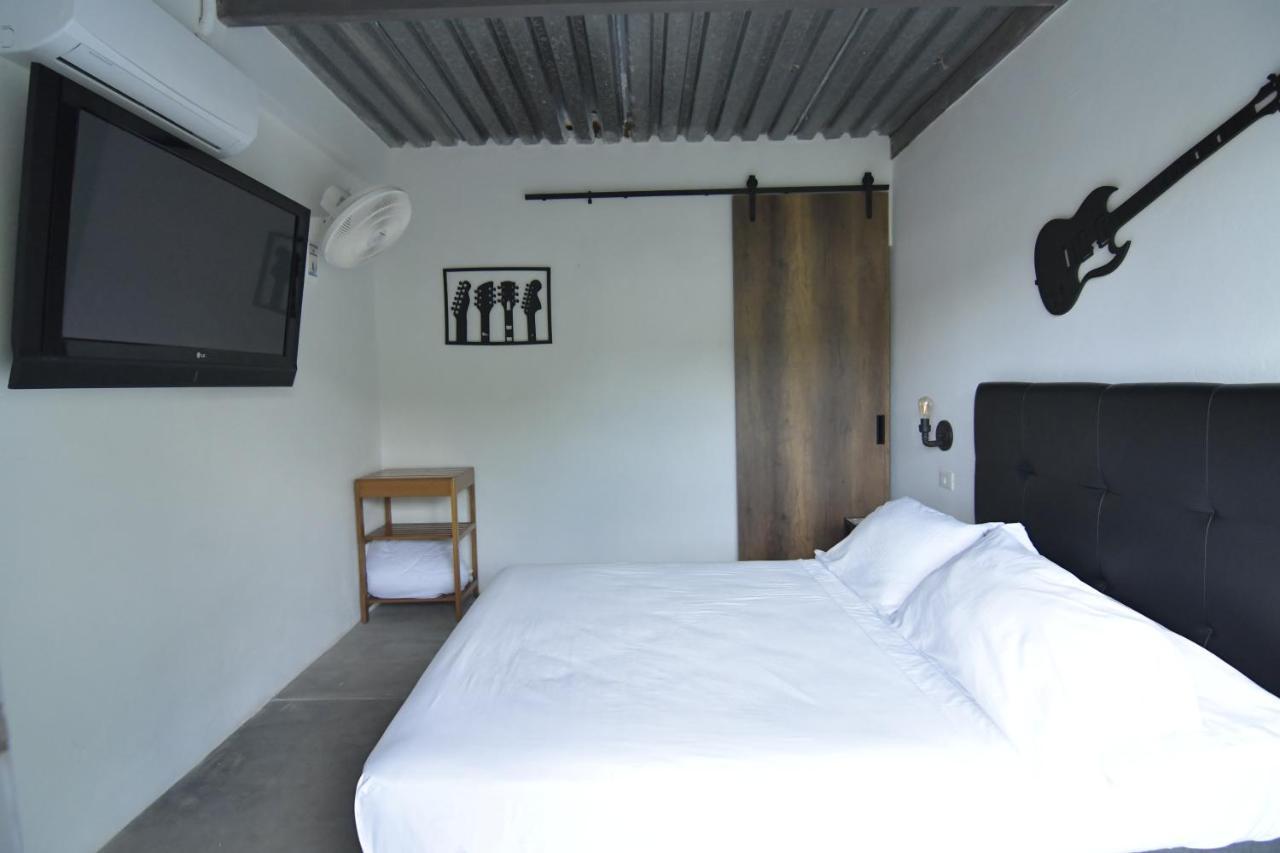 Yuluka Hostel Apulo Ngoại thất bức ảnh