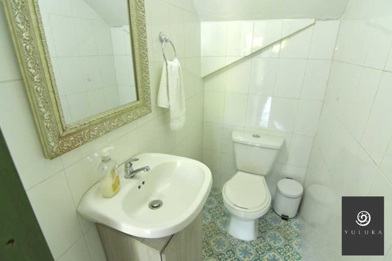 Yuluka Hostel Apulo Ngoại thất bức ảnh
